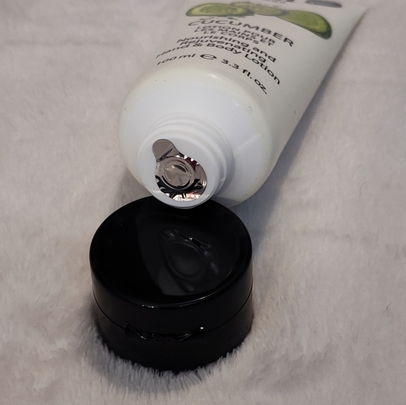 NWT! CODI New York Cucumber Lotion 3.3oz - Picture 7 of 7